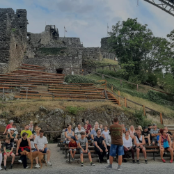 Turizmus Világnapja / Holdfénytúra a Balaton várában, Szigligeten