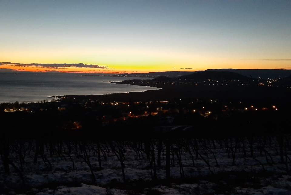 Őszi holdfénytúra a Badacsonyon