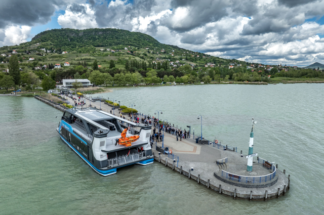 Boat timetables from Badacsony