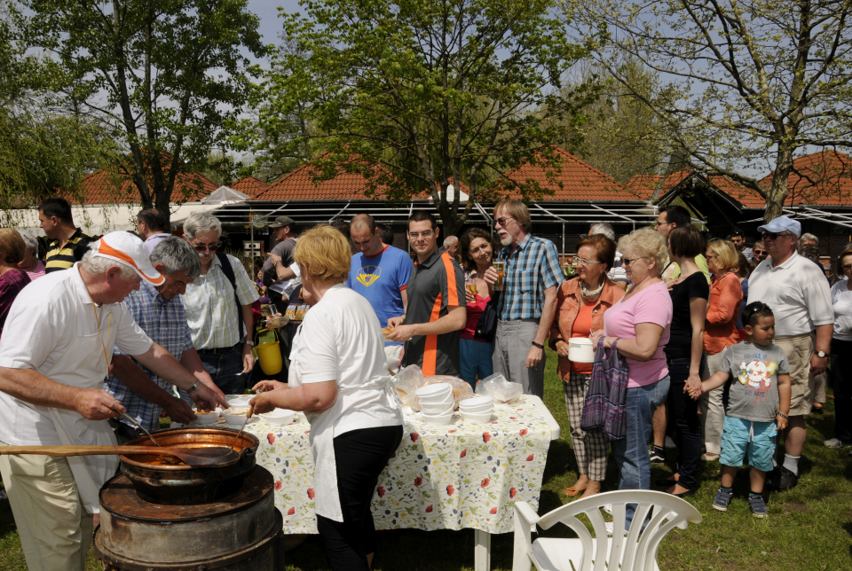 Halászléfőző és horgászverseny