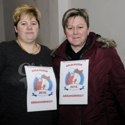 HAGYOMÁNYŐRZŐ FALUSI DISZNÓÖLÉS