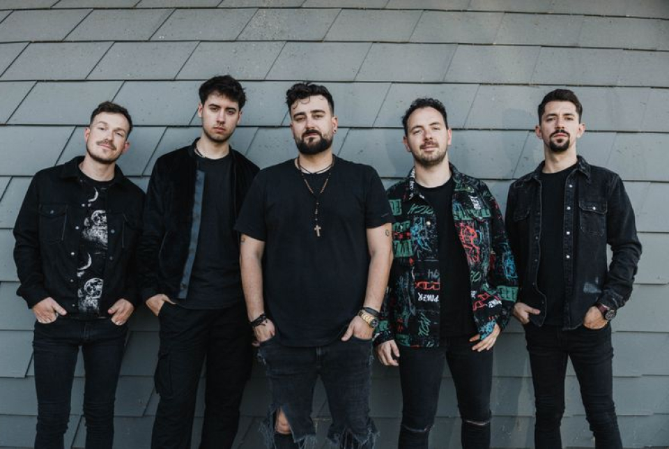 Zenés esték a Balaton várában-4s Street