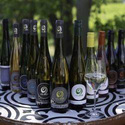 ÚJ ÁGYÚS DŰLŐ KÉKNYELŰ KÓSTOLÓ HÉTVÉGE- Váli Birtok