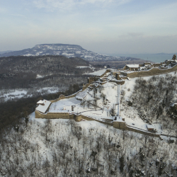 Szigligeti vár télen - Badacsonyi Turisztikai Borút és Egyesület