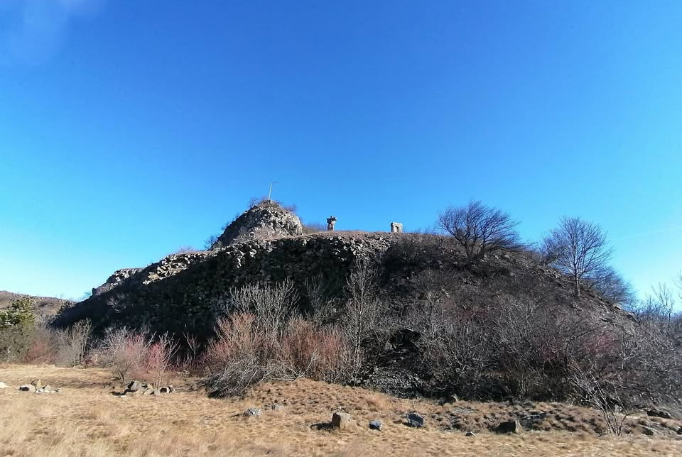 Vulkántúra a Haláp-hegyen