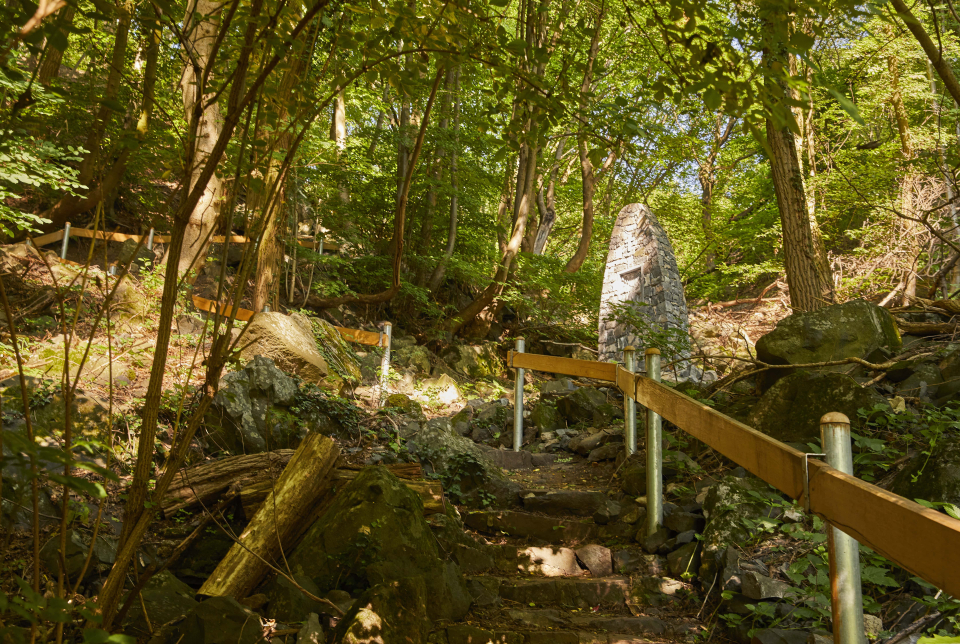 Kálvária út Badacsonytomaj - Badacsonyi Turisztikai és Borút Egyesület